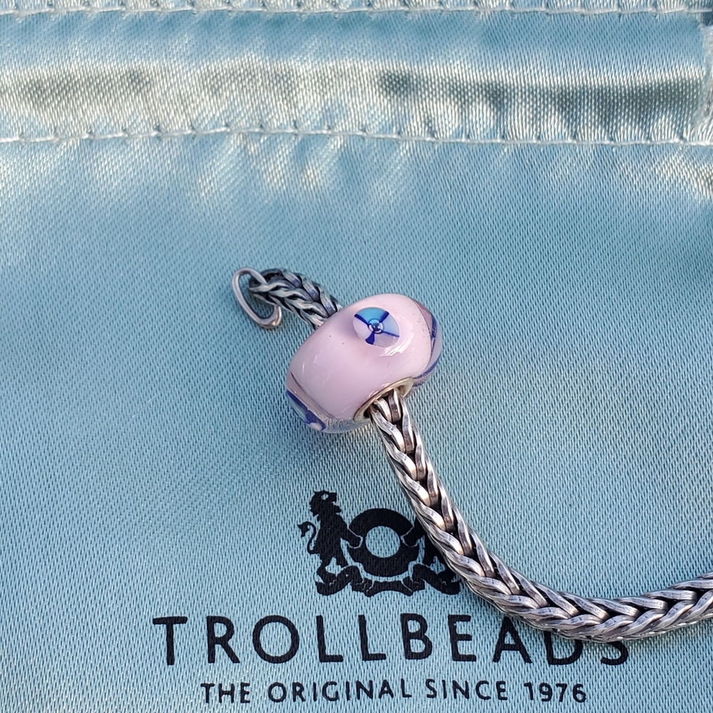 ~NIB~ Trollbeads Pink Bead